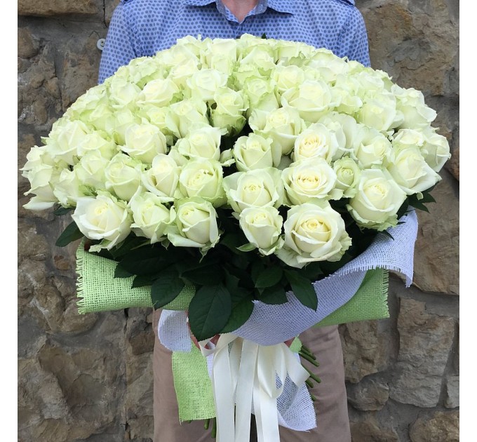 101 белая роза 70 см