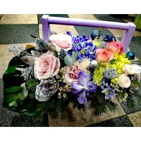 Композиція в коробці "Новорічний конфетті"