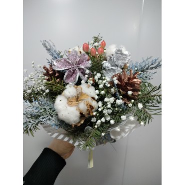 Композиція "Коштовний подарунок"