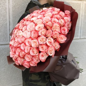 101 еквадорська троянда 60 см в асортименті 101 еквадорська троянда 60 см в асортименті