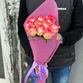 11 троянд Джумілія 11 троянд Джумілія