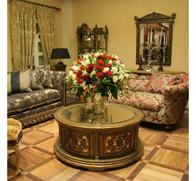 Композиция для гостинной "Памятный праздник"