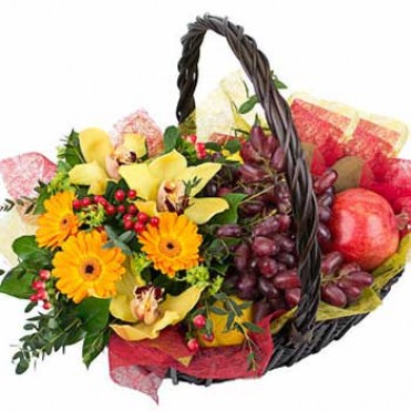 Корзина фруктов "Сладкий праздник"