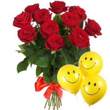 11 красных роз с воздушными шарами