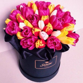 Цветы в коробке "Шик"