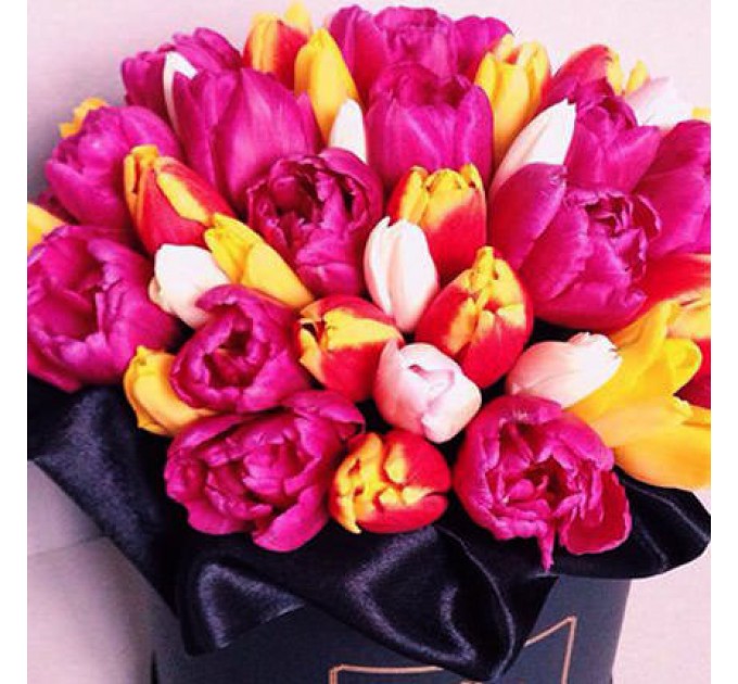 Цветы в коробке "Шик"