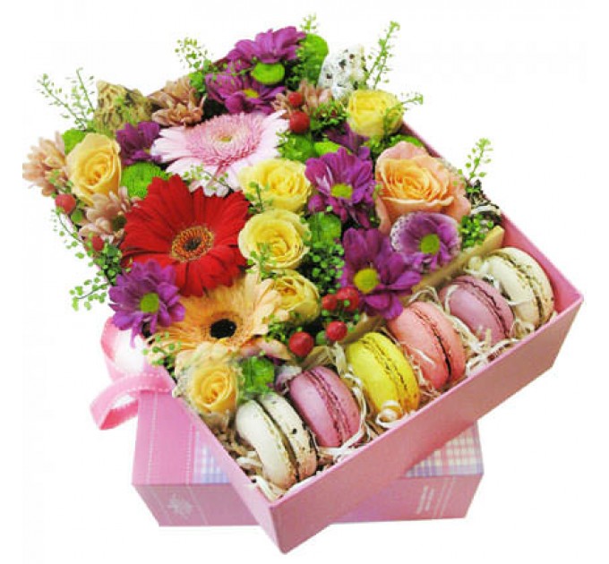 Композиция в коробке "Сюрприз"