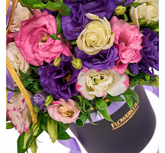 Цветы в коробке "Неземная красота"