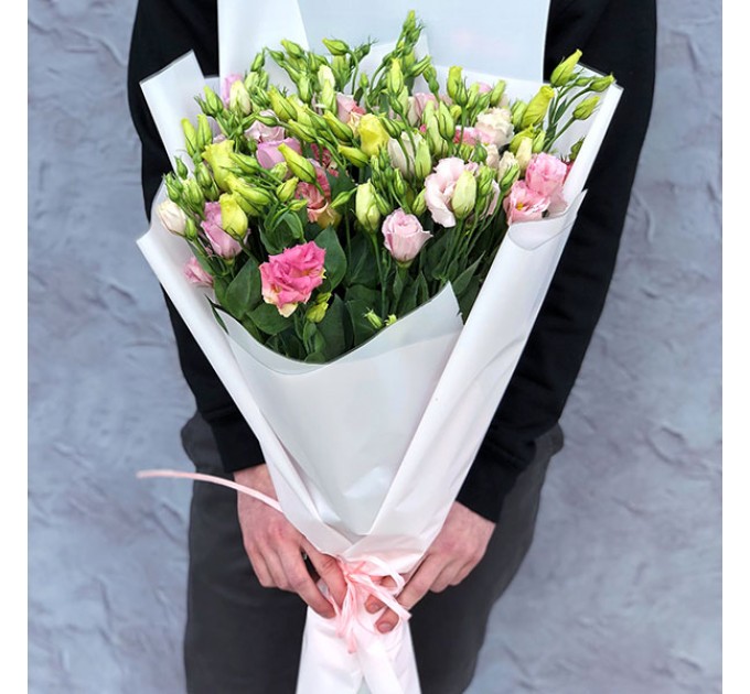 19 рожевих еустом