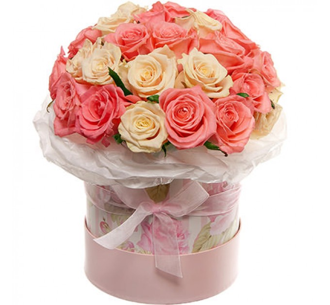 Цветы в коробке "Нежное чувство!"