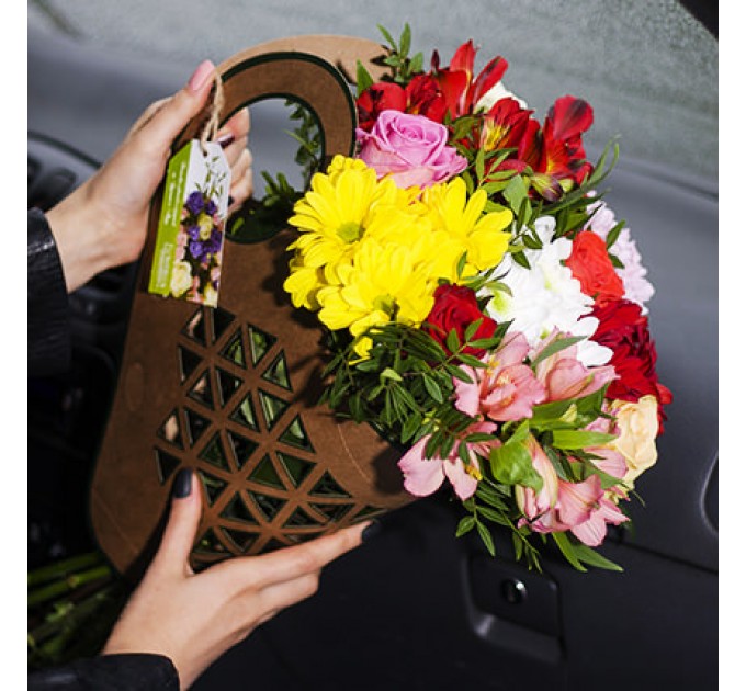 Букет в крафт-пакете "Осенняя палитра"