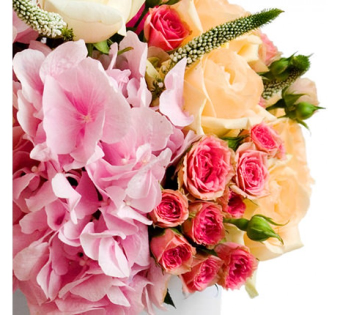 Композиция в коробке "Объятия"