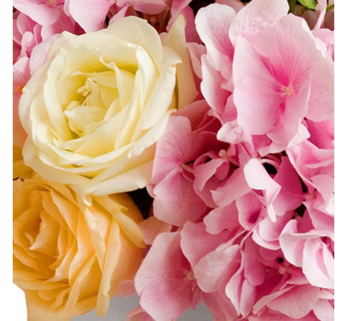 Композиция в коробке "Объятия"