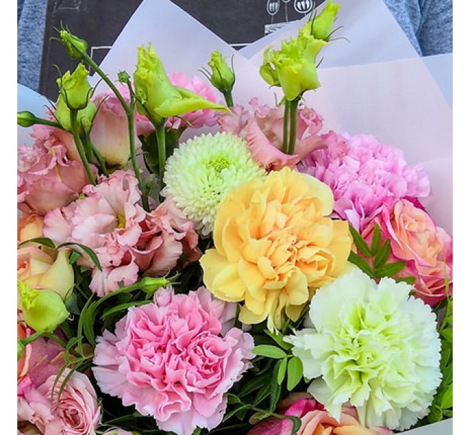 Букет "Подарок к празднику!"