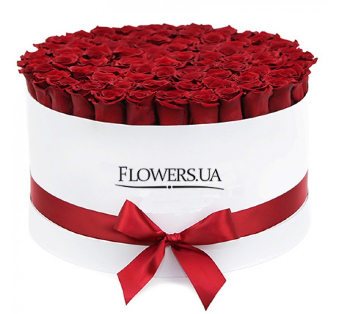 Цветы в белой коробке "101 красная роза"