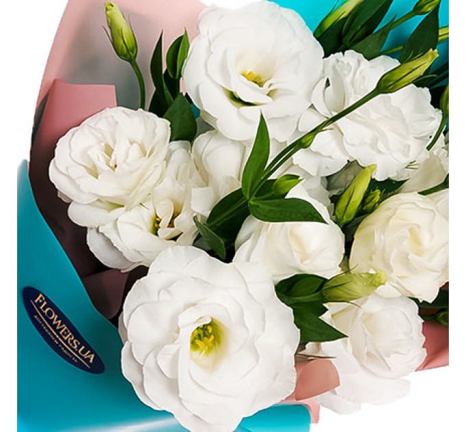 Букет "Нежный плен твоих объятий"