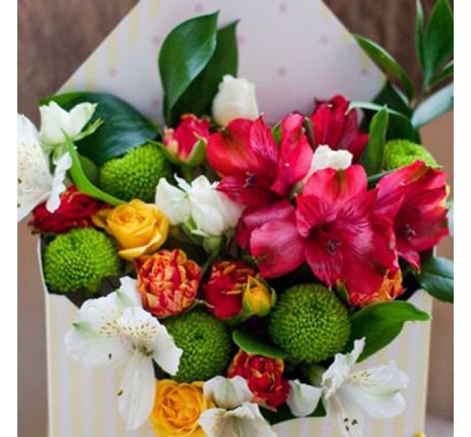 Композиция в кашпо "Яркие эмоции"