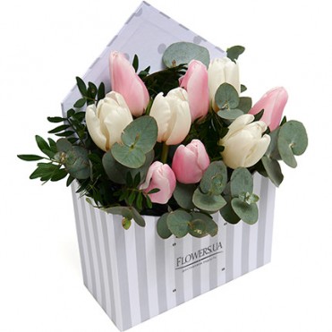 Композиция в кашпо "Маленькое чудо"