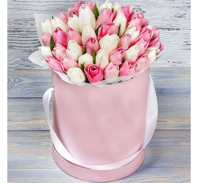 Цветы в коробке "Розовое облако"