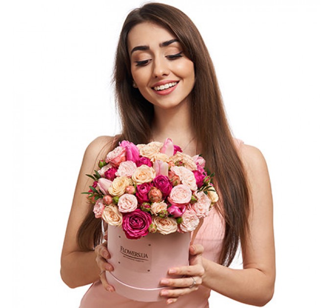 Цветы в коробке "Сладкая зефирка!"