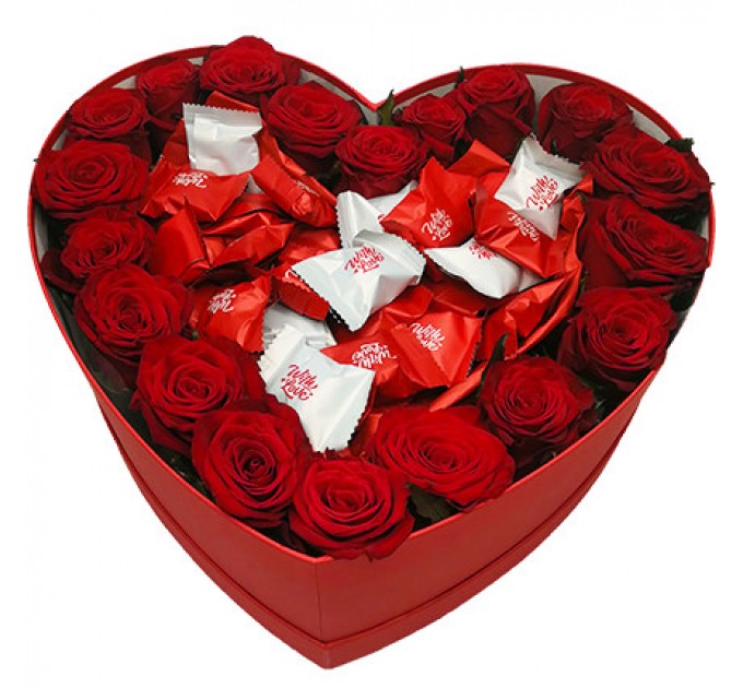 Цветы в коробке "Любимой"