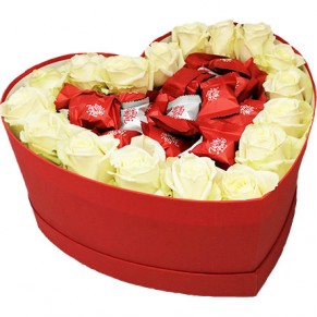 Цветы в коробке "Приятные моменты..."