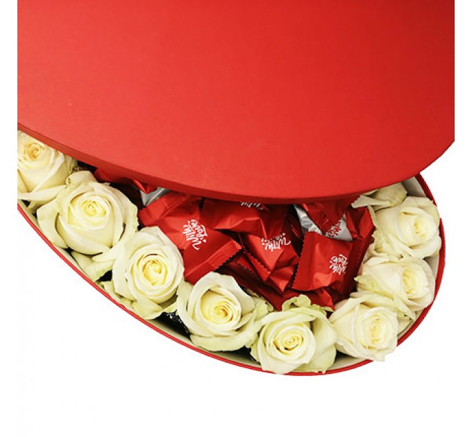 Цветы в коробке "Приятные моменты..."