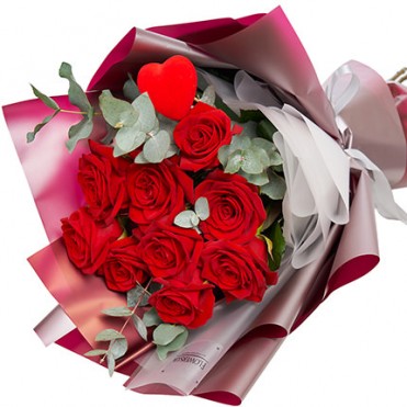 Яркий букет "Люблю!" Яркий букет "Люблю!"