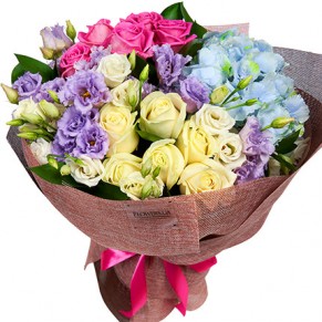 Летний букет "Невероятные чудеса"