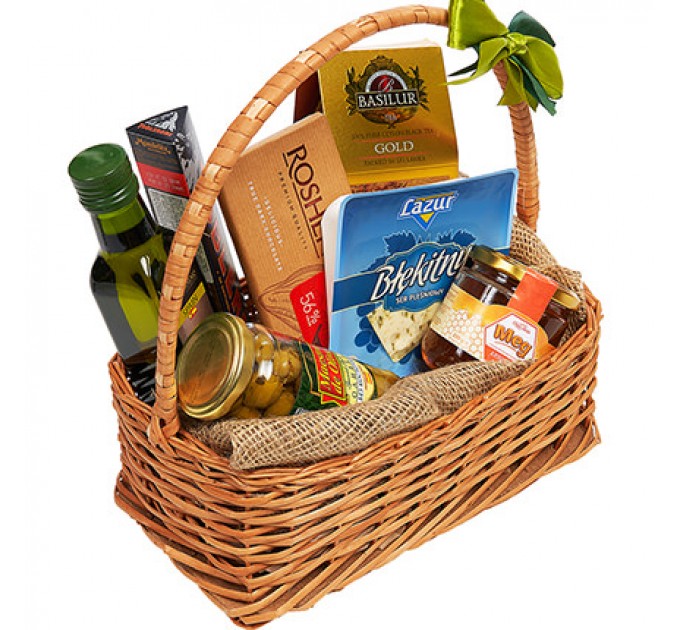 Подарочная корзина "Приятный вечер"