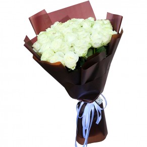 31 белая роза 60 см Аваланч