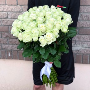 51 белая роза 80 см