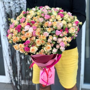 51 кущова троянда мікс (4 кольори) 51 кущова троянда мікс (4 кольори)