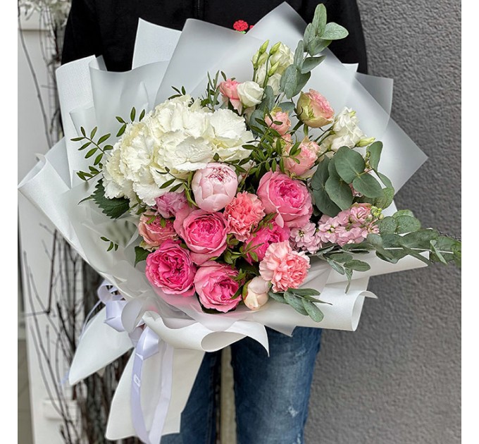 Авторский букет от флориста «Рианна»