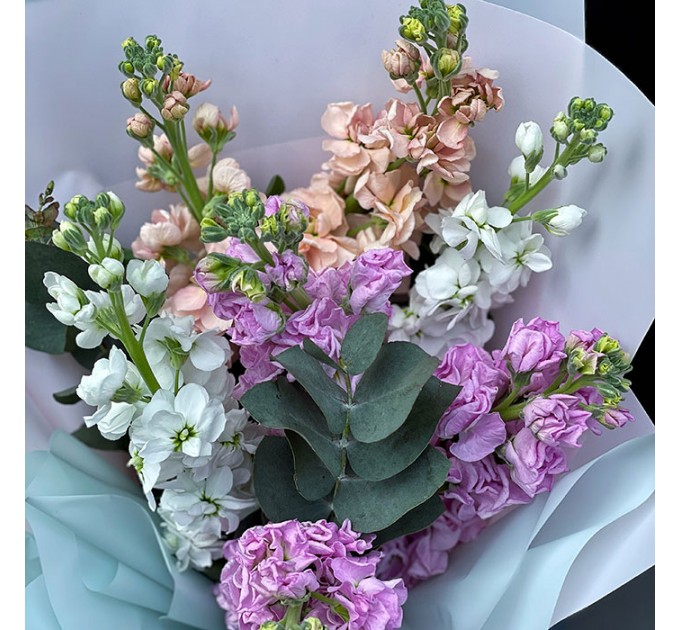 Букет цветов «Helen»