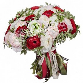 Букет з 49 ранункулюсів