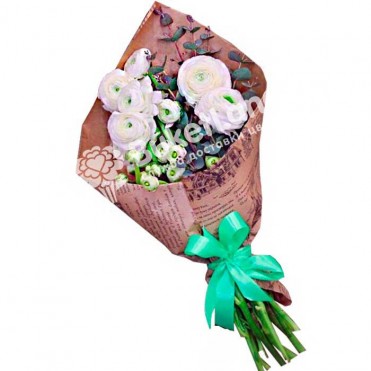 Букет из 9 ранункулюсов