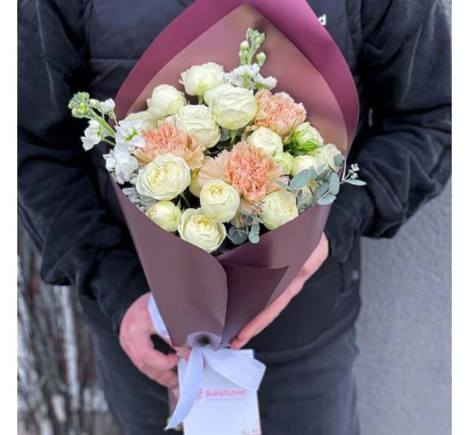 Букет от флориста в ассортименте «Нежное суфле»