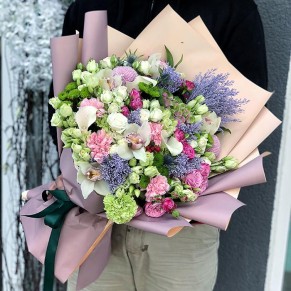 Букет квітів «Англійські манери»