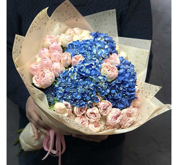 Букет цветов «Ароматное изобилие»