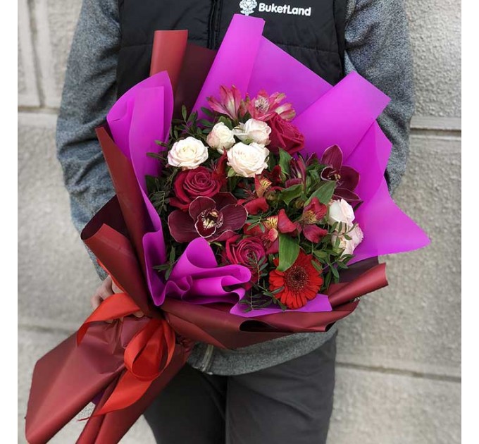 Букет цветов «Чистая любовь»