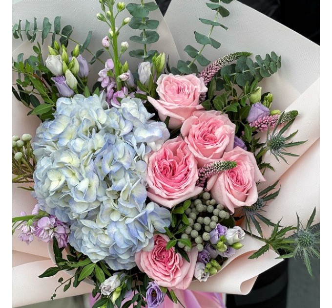 Букет цветов «Лоррен»