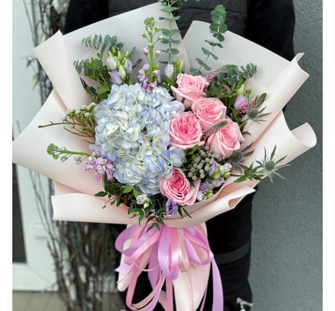 Букет цветов «Лоррен»