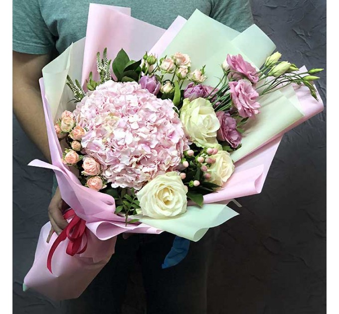 Букет цветов «Маленький праздник»