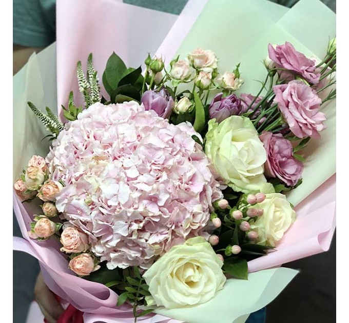 Букет цветов «Маленький праздник»