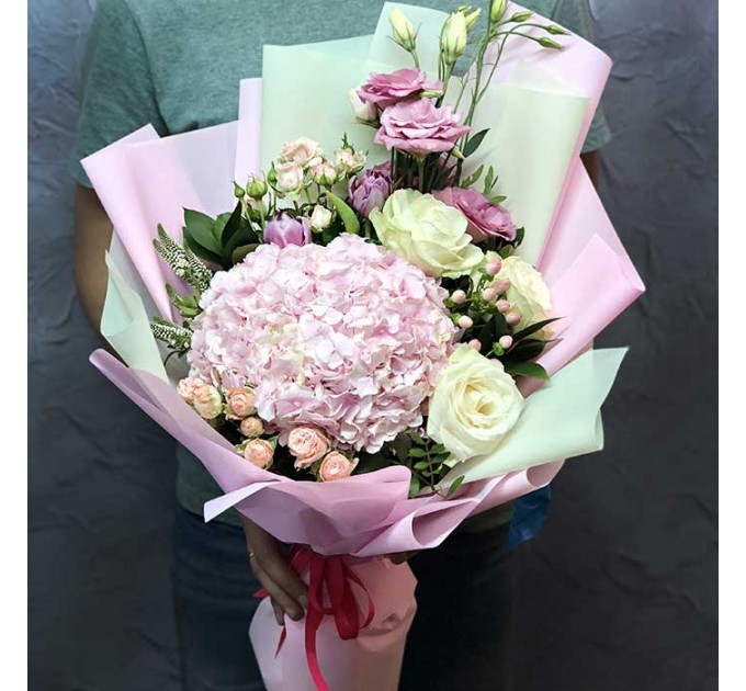 Букет цветов «Маленький праздник»