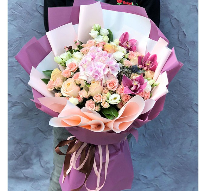 Букет цветов «Радужный»