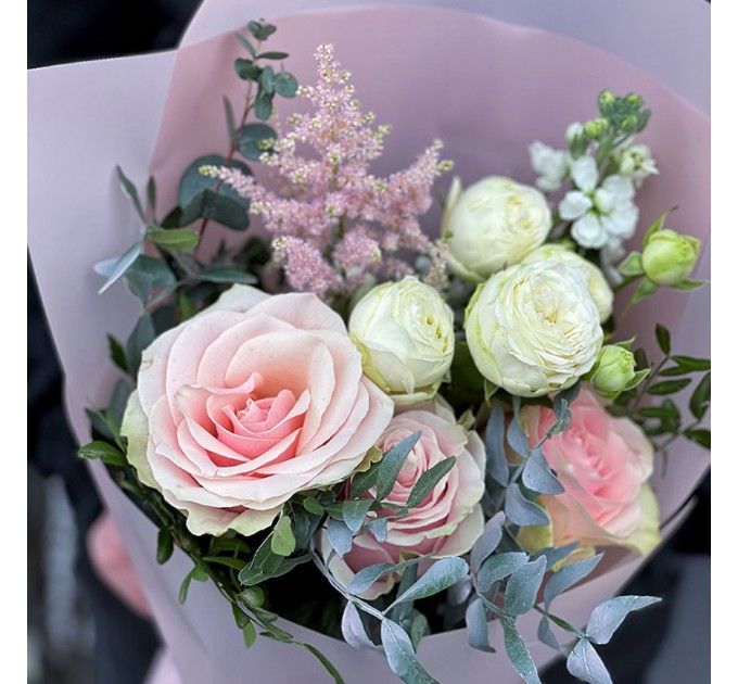 Букет цветов «Рафаэлка»