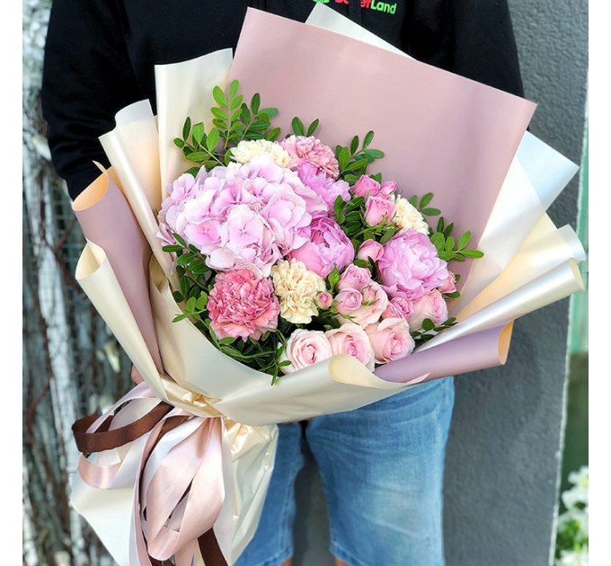 Букет цветов «Рассветные Облака»