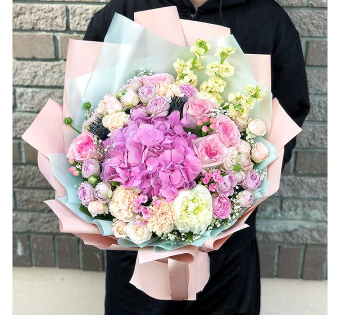 Букет цветов «Цветочная Драгоценность»